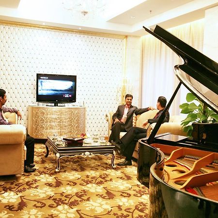 Glarun Jinling Hotel Nanking Kültér fotó