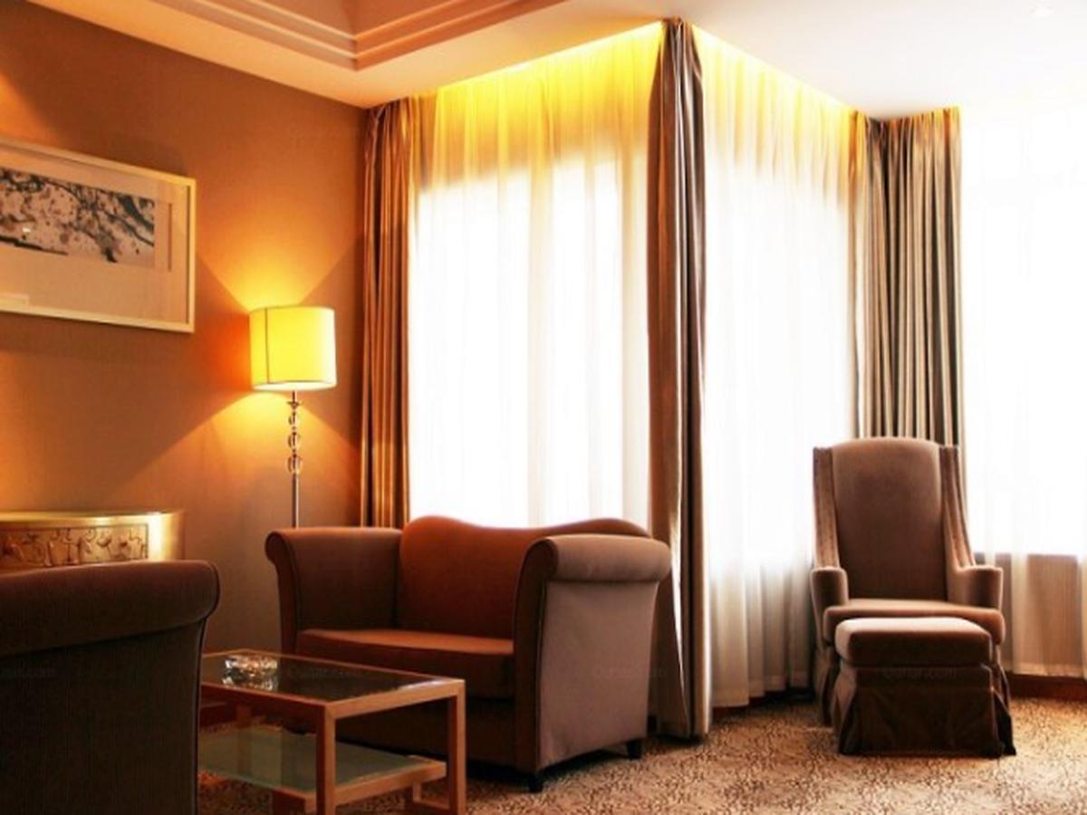 Glarun Jinling Hotel Nanking Kültér fotó