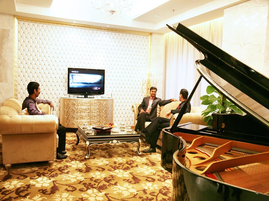 Glarun Jinling Hotel Nanking Kültér fotó